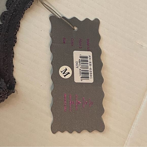 Pretty Angel Gray Lace Sheer Embroidered Fairy Whimsical Tunic Top NWT Size M - Picture 8 of 10